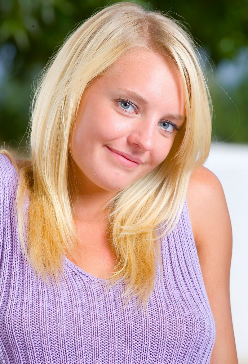 Юлия, 19 лет, 6 размер груди